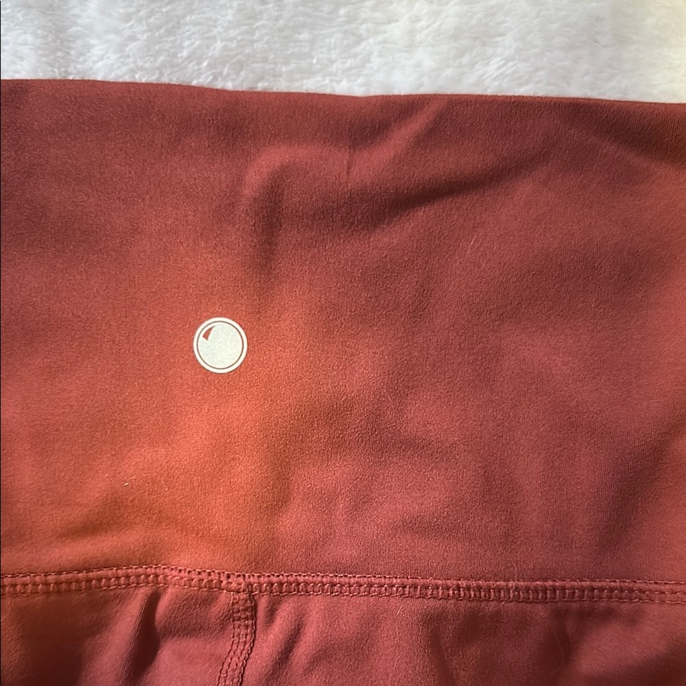 Yogalicious Brown High-Waisted Leggings - Picture 4 of 4
